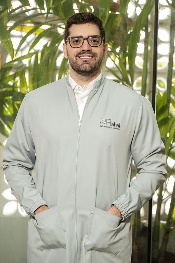 Dr. Leandro Rahal Mestrener